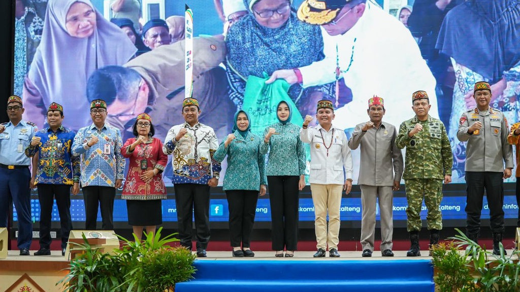Pemprov Kalteng Luncurkan Kartu Huma Betang Sejahtera Pemprov Kalteng Luncurkan Kartu Huma Betang Sejahtera