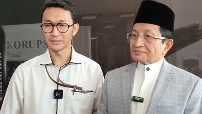 Menag Nasaruddin Umar Klarifikasi Soal Penggunaan Jet OSO ke KPK Menag Nasaruddin Umar Klarifikasi Soal Penggunaan Jet OSO ke KPK