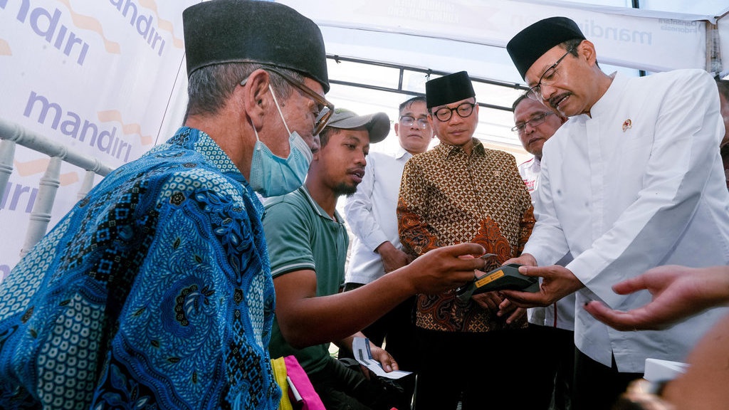 Kemensos Dorong Penerima Bansos Gabung Kopdes Merah Putih Kemensos Dorong Penerima Bansos Gabung Kopdes Merah Putih