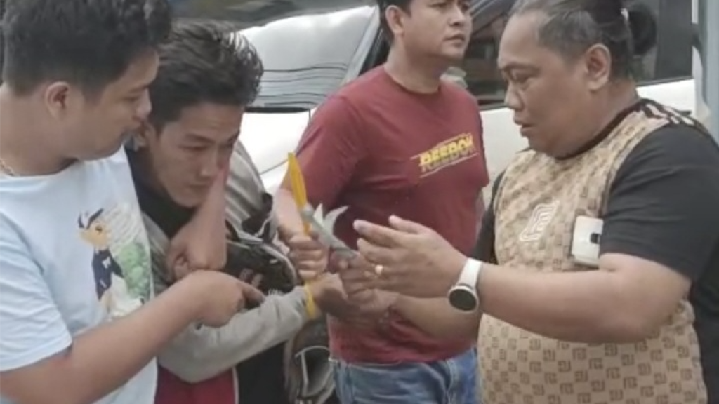 Polisi Tangkap Pria di Palembang yang Jual Bayi Kandungnya Polisi Tangkap Pria di Palembang yang Jual Bayi Kandungnya