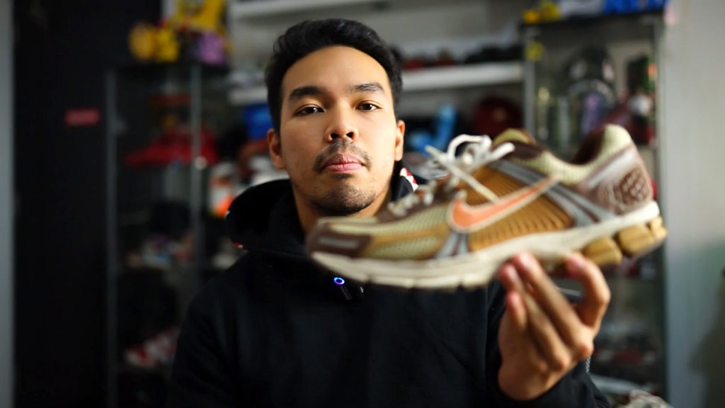 Rekomendasi Sepatu Sneaker dari Yoshi Setyawan, Stylish & Nyaman Rekomendasi Sepatu Sneaker dari Yoshi Setyawan, Stylish & Nyaman