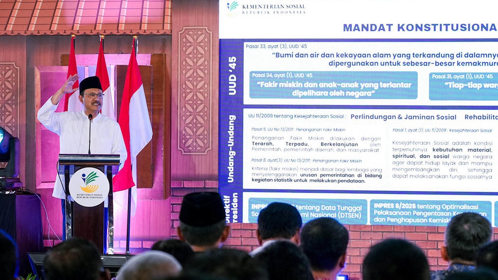 Gus Ipul ke Operator Data: Utamakan yang Paling Bawah Gus Ipul ke Operator Data: Utamakan yang Paling Bawah