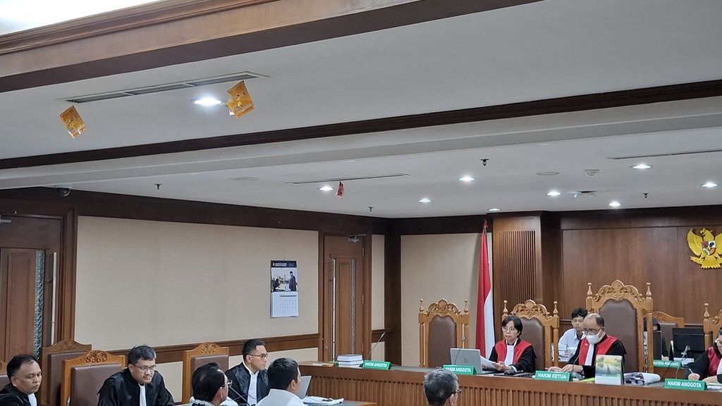 Bantah Jadi Pelapor Kasus LNG, Ahok Berdebat dengan PH Terdakwa Bantah Jadi Pelapor Kasus LNG, Ahok Berdebat dengan PH Terdakwa