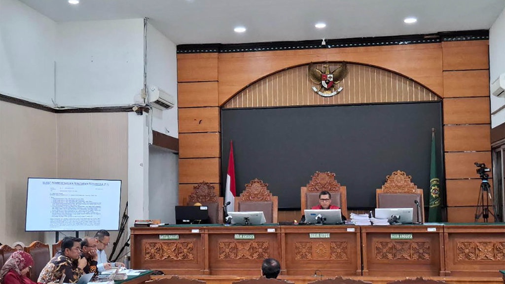 Ahli Kubu Yaqut: Pimpinan KPK Tak Berwenang Tetapkan Tersangka Ahli Kubu Yaqut: Pimpinan KPK Tak Berwenang Tetapkan Tersangka