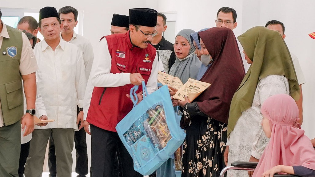Warga Terdampak Bencana di Pidie Jaya Terima Bantuan Rp241 M Warga Terdampak Bencana di Pidie Jaya Terima Bantuan Rp241 M