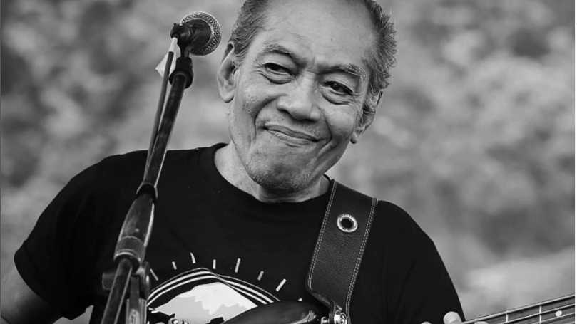 Profil Donny Fattah God Bless & Jejak Karier Sang Legenda Profil Donny Fattah God Bless & Jejak Karier Sang Legenda