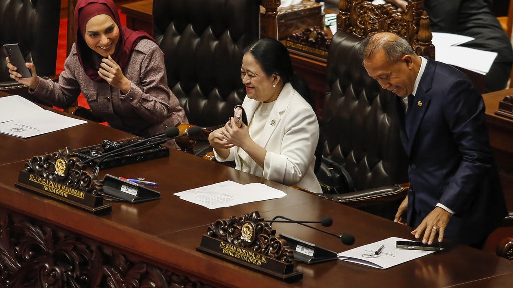 RUU PPRT, Hak Cipta & Keuangan Haji Jadi Usul Inisiatif DPR RUU PPRT, Hak Cipta & Keuangan Haji Jadi Usul Inisiatif DPR