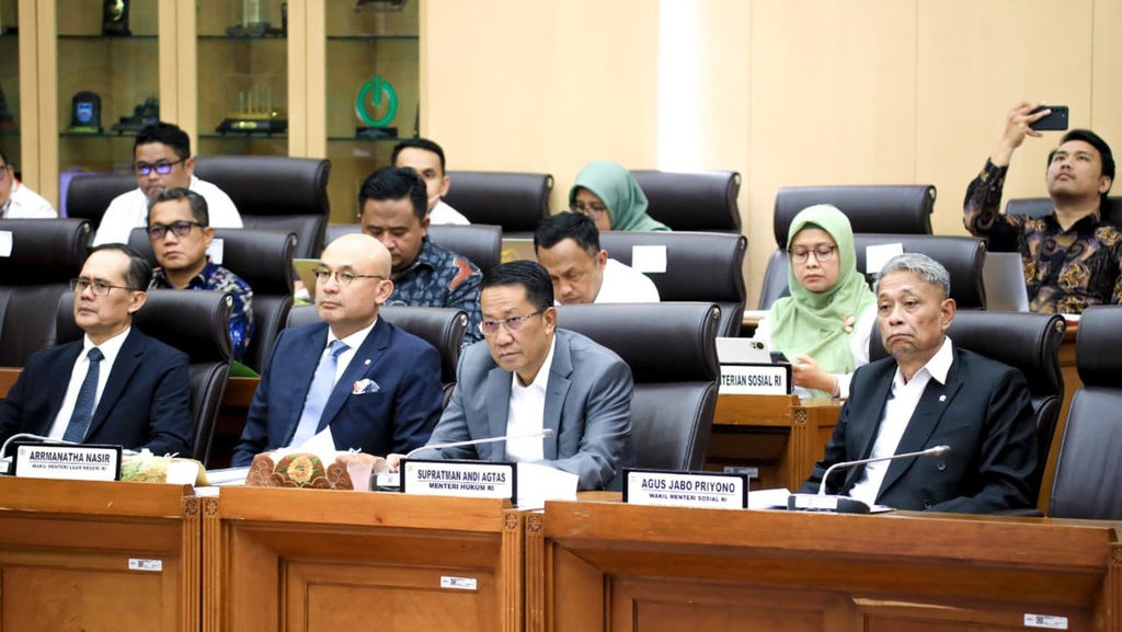 Wamensos Dorong RUU HPI Perkuat Perlindungan Anak WNI di LN Wamensos Dorong RUU HPI Perkuat Perlindungan Anak WNI di LN