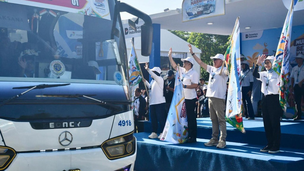 Pertamina Berangkatkan Rombongan Peserta Mudik Bareng 2026 Pertamina Berangkatkan Rombongan Peserta Mudik Bareng 2026