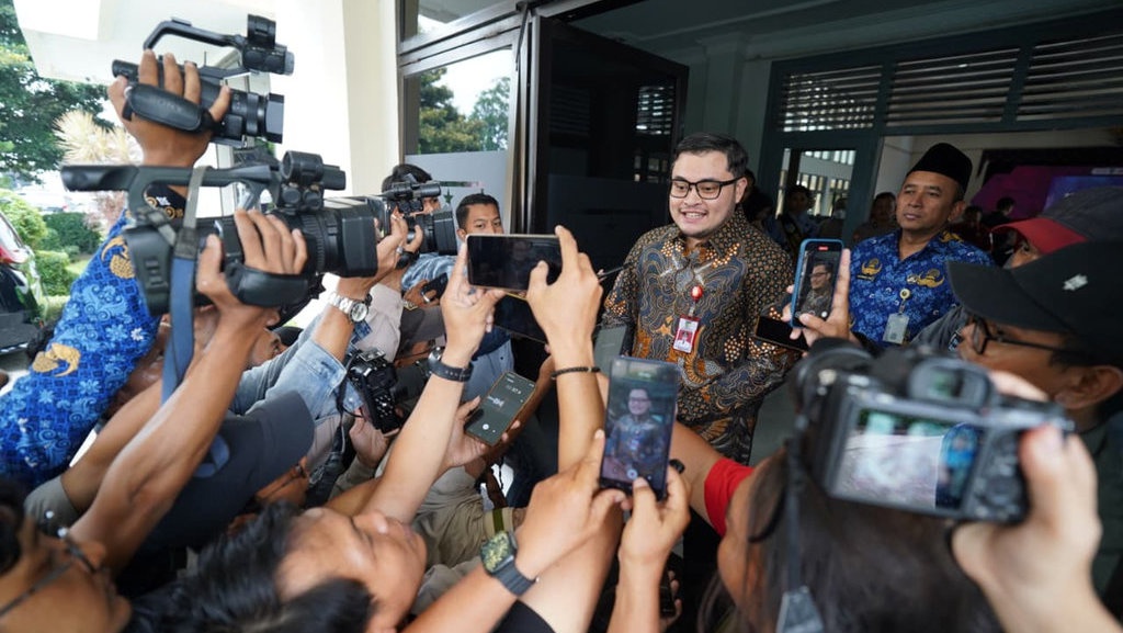 Mas Dhito Tidak Beri Izin WFA Bagi Dinas Fungsi Pelayanan Publik Mas Dhito Tidak Beri Izin WFA Bagi Dinas Fungsi Pelayanan Publik