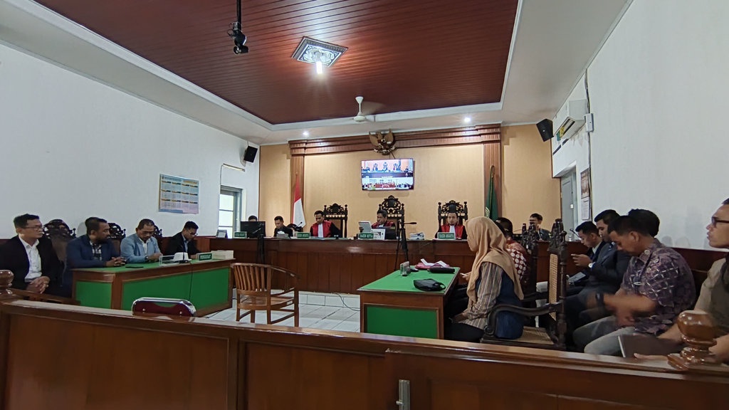 Sidang Ijazah Jokowi: Hakim Tolak Permohonan Sumpah Pemutus Sidang Ijazah Jokowi: Hakim Tolak Permohonan Sumpah Pemutus