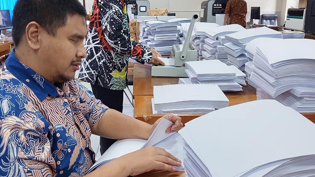 Percetakan Braille Kemensos Sediakan Buku hingga Alquran Gratis Percetakan Braille Kemensos Sediakan Buku hingga Alquran Gratis