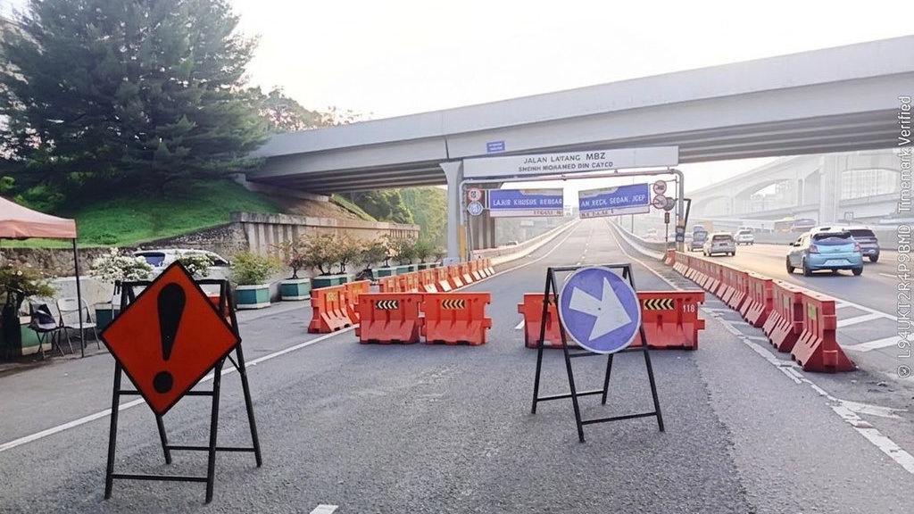 Jalan Layang MBZ Padat, Jasamarga Berlakukan Buka Tutup Jalur Jalan Layang MBZ Padat, Jasamarga Berlakukan Buka Tutup Jalur