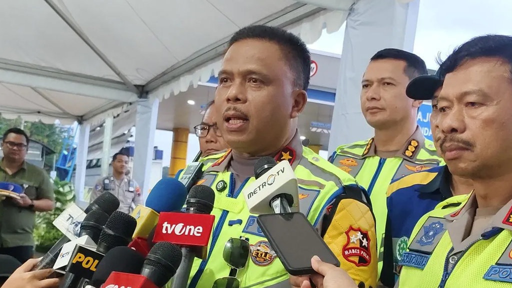 Korlantas Buka Opsi Perpanjang Pelaksanaan One Way Nasional Korlantas Buka Opsi Perpanjang Pelaksanaan One Way Nasional