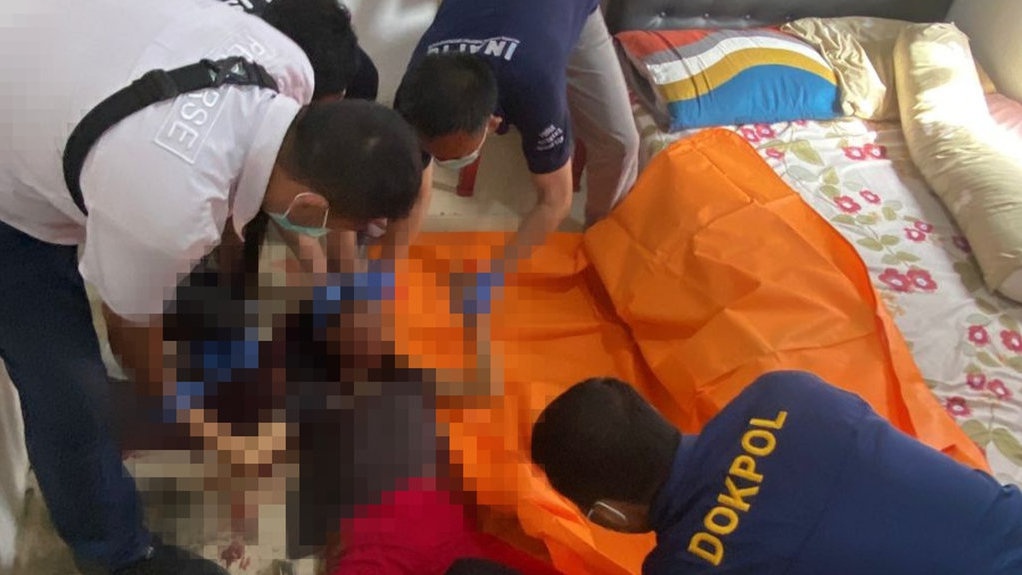 Staf Bawaslu OKU Selatan Tewas di Kontrakan dengan Luka di Leher Staf Bawaslu OKU Selatan Tewas di Kontrakan dengan Luka di Leher
