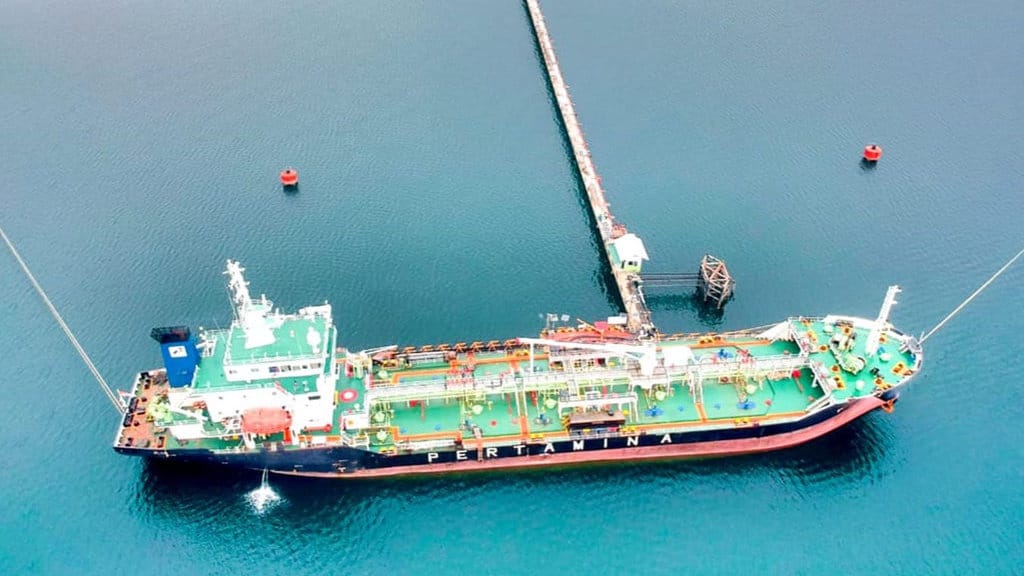Selat Hormuz Masih Tegang, Harga Minyak Dunia Naik Bertahap Selat Hormuz Masih Tegang, Harga Minyak Dunia Naik Bertahap