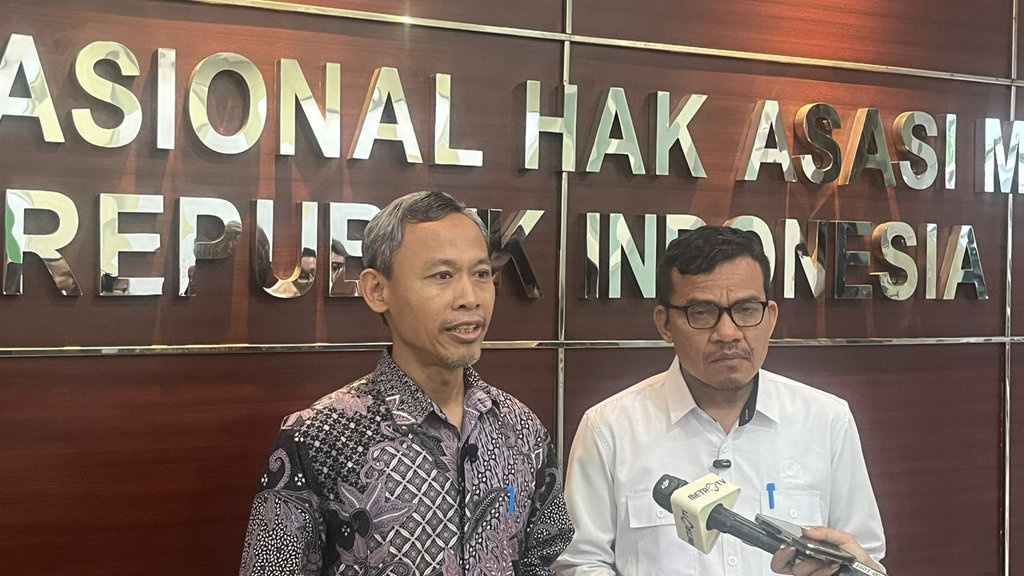 Komnas HAM Ungkap 12 Orang Alami Ancaman soal Kasus Andrie Yunus Komnas HAM Ungkap 12 Orang Alami Ancaman soal Kasus Andrie Yunus