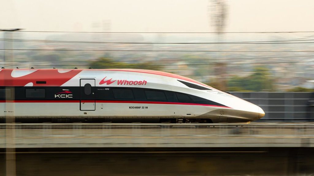 KCIC Jelaskan Penyebab Kereta Whoosh Mendadak Berhenti di Kopo KCIC Jelaskan Penyebab Kereta Whoosh Mendadak Berhenti di Kopo