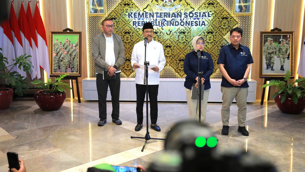 Kemensos, BPS, dan Dukcapil Berhasil Percepat Pemutakhiran DTSEN Kemensos, BPS, dan Dukcapil Berhasil Percepat Pemutakhiran DTSEN