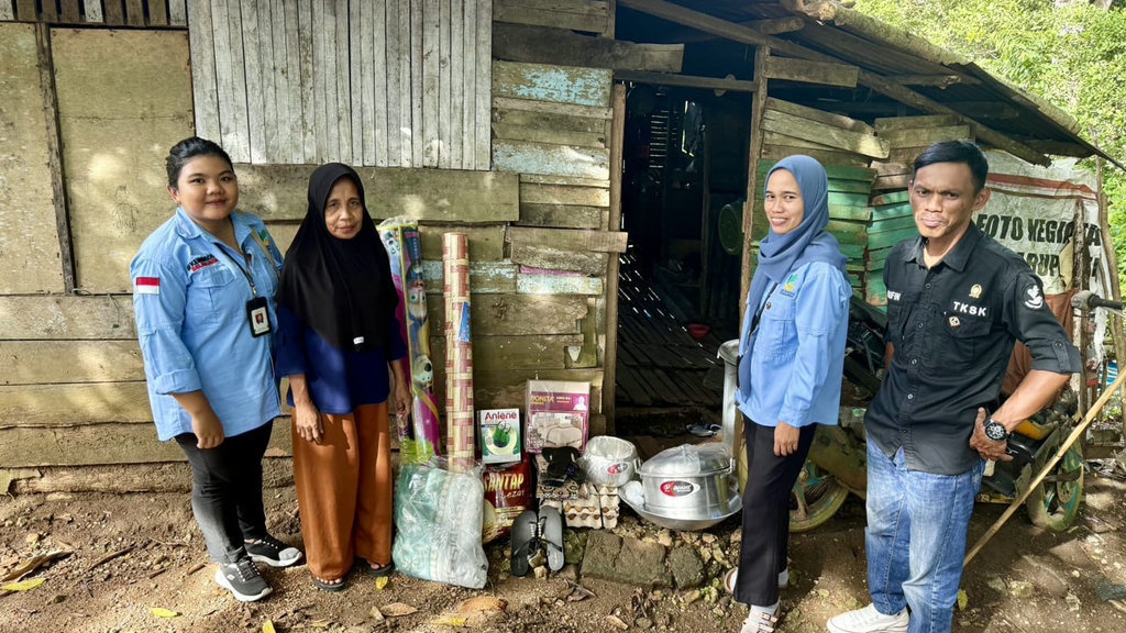 Kemensos Salurkan Bantuan ATENSI Rp1,4 Miliar ke 8 Daerah Kemensos Salurkan Bantuan ATENSI Rp1,4 Miliar ke 8 Daerah