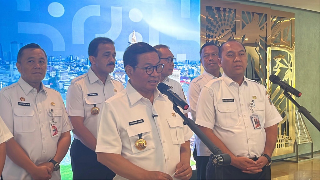 Pramono Ultimatum Petugas PPSU yang Manipulasi Laporan JAKI Pramono Ultimatum Petugas PPSU yang Manipulasi Laporan JAKI