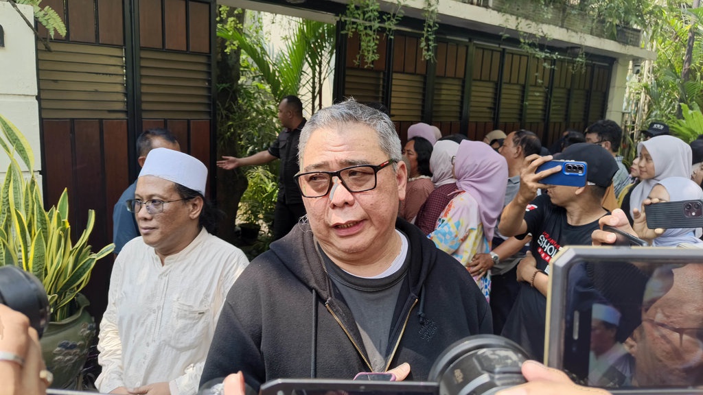 Ahmad Ali Bantah Pelapor JK terkait Ceramah di UGM Kader PSI Ahmad Ali Bantah Pelapor JK terkait Ceramah di UGM Kader PSI