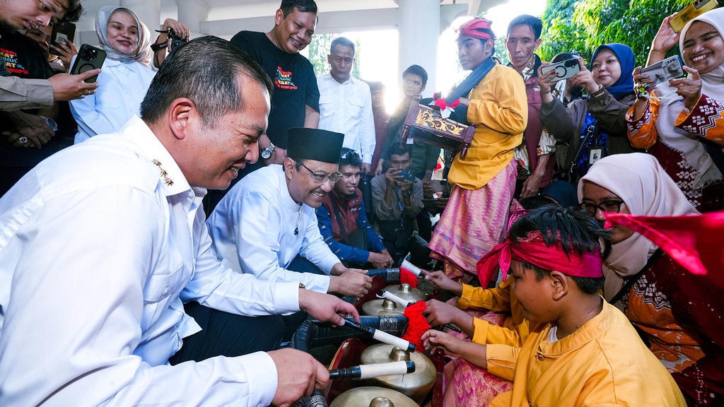 Bakti Sosial Kemensos di NTB Jangkau Ribuan Warga Rentan Bakti Sosial Kemensos di NTB Jangkau Ribuan Warga Rentan