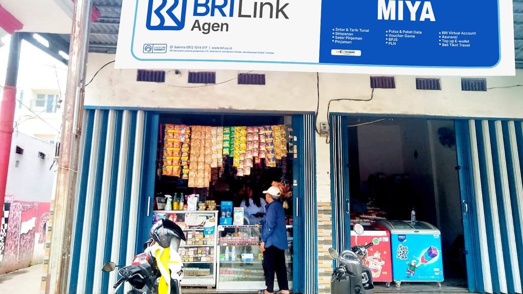 Kisah BRILink Agen Perempuan, Usaha Naik Kelas Kisah BRILink Agen Perempuan, Usaha Naik Kelas