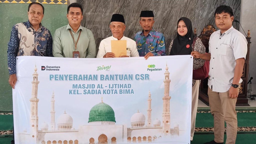 Pegadaian Cabang Bima Serahkan Bantuan CSR ke Masjid Al Ijtihad Pegadaian Cabang Bima Serahkan Bantuan CSR ke Masjid Al Ijtihad