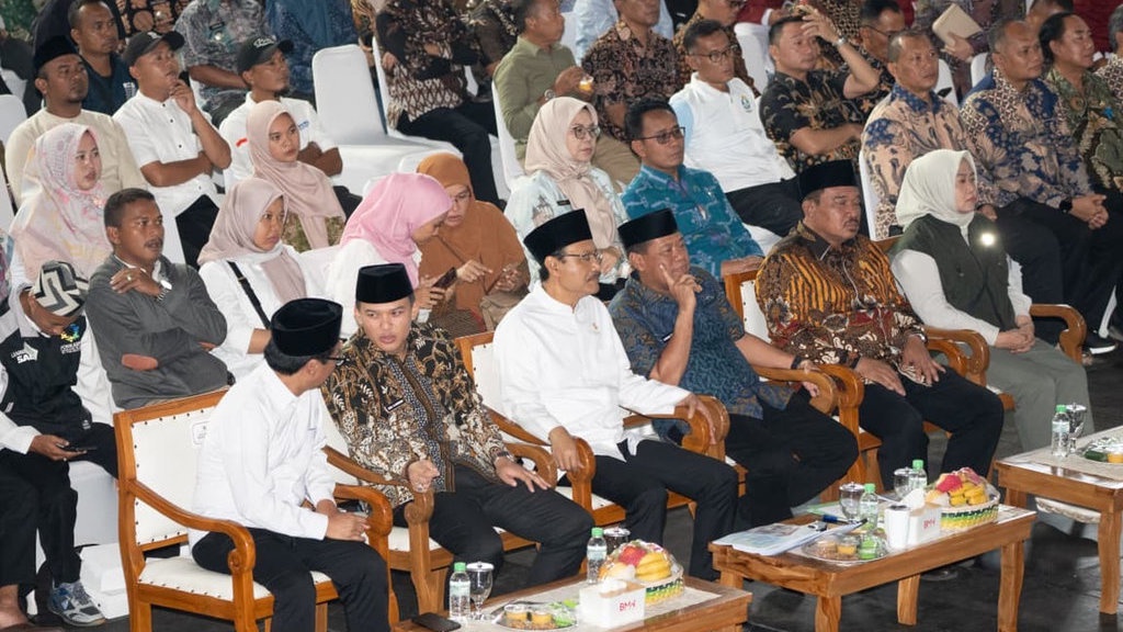 Bupati Majalengka Apresiasi Program Sekolah Rakyat ke Gus Ipul Bupati Majalengka Apresiasi Program Sekolah Rakyat ke Gus Ipul