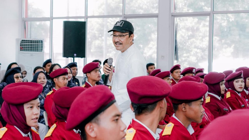 Gus Ipul Nilai Pembelajaran di Sekolah Rakyat Lampung Kian Baik Gus Ipul Nilai Pembelajaran di Sekolah Rakyat Lampung Kian Baik