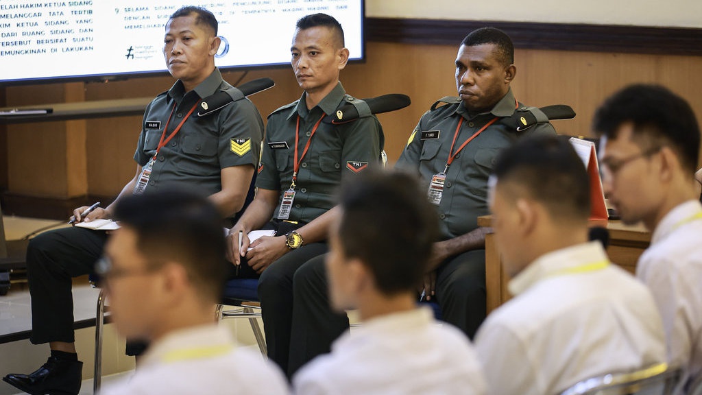 Saksi Ungkap Bagaimana TNI Terlibat di Kasus Kacab Bank BUMN Saksi Ungkap Bagaimana TNI Terlibat di Kasus Kacab Bank BUMN