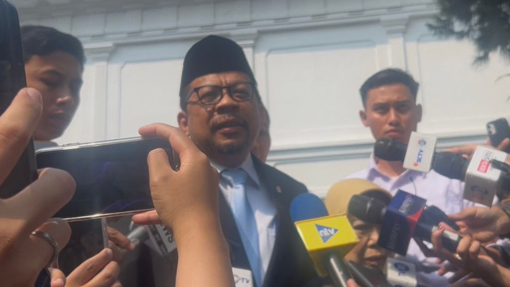 Reshuffle Hari Ini: Jumhur Hidayat hingga Qodari Tiba di Istana Reshuffle Hari Ini: Jumhur Hidayat hingga Qodari Tiba di Istana