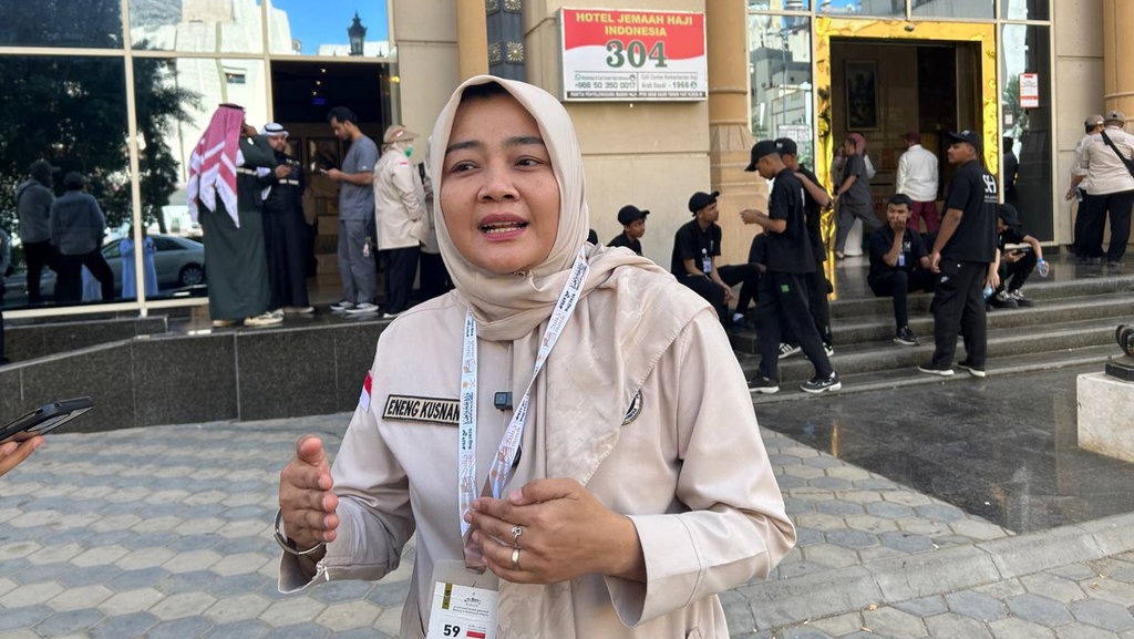 Jejak Pengabdian Eneng Kusnani, Srikandi TNI di Episentrum Haji Jejak Pengabdian Eneng Kusnani, Srikandi TNI di Episentrum Haji