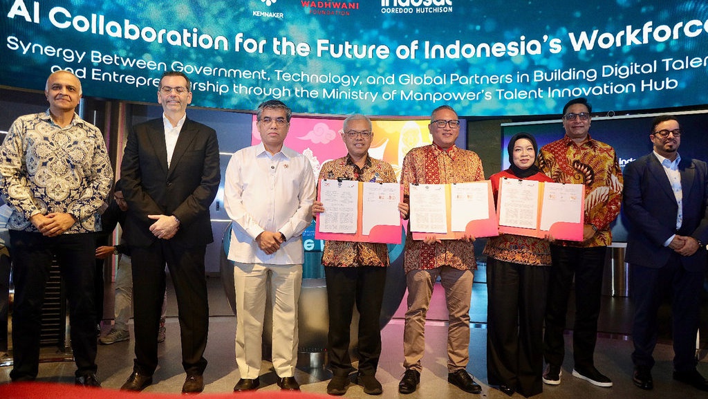 Kemnaker Gandeng Wadhwani dan Indosat Perkuat Ekosistem Kerja Kemnaker Gandeng Wadhwani dan Indosat Perkuat Ekosistem Kerja
