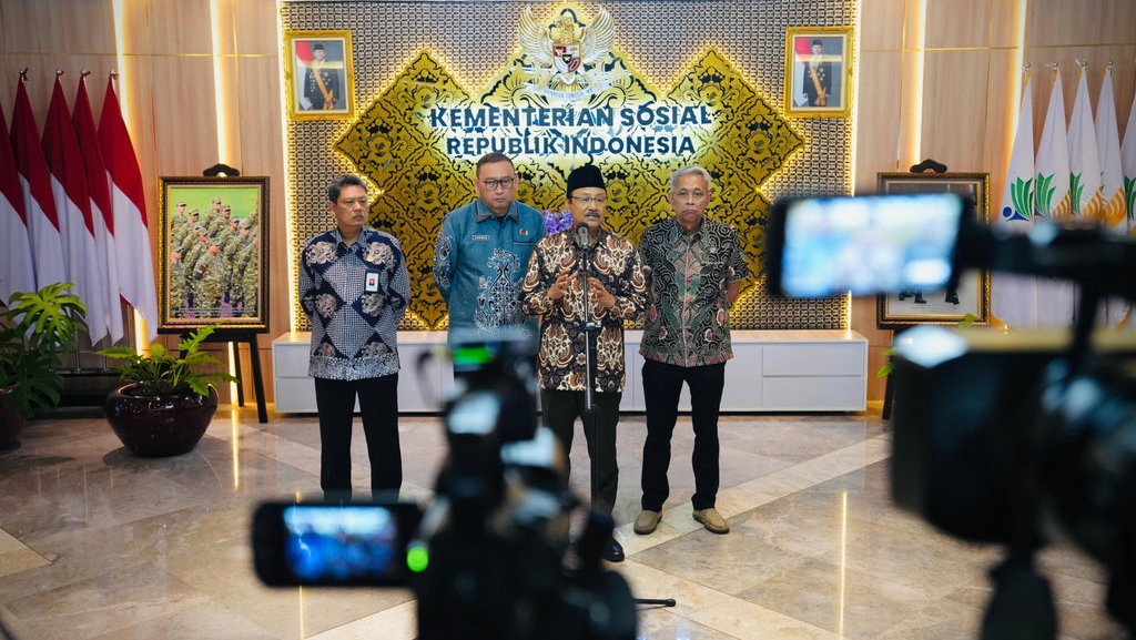 Dalami Isu Pengadaan Sepatu Sekolah Rakyat, Kemensos Bentuk Tim Dalami Isu Pengadaan Sepatu Sekolah Rakyat, Kemensos Bentuk Tim