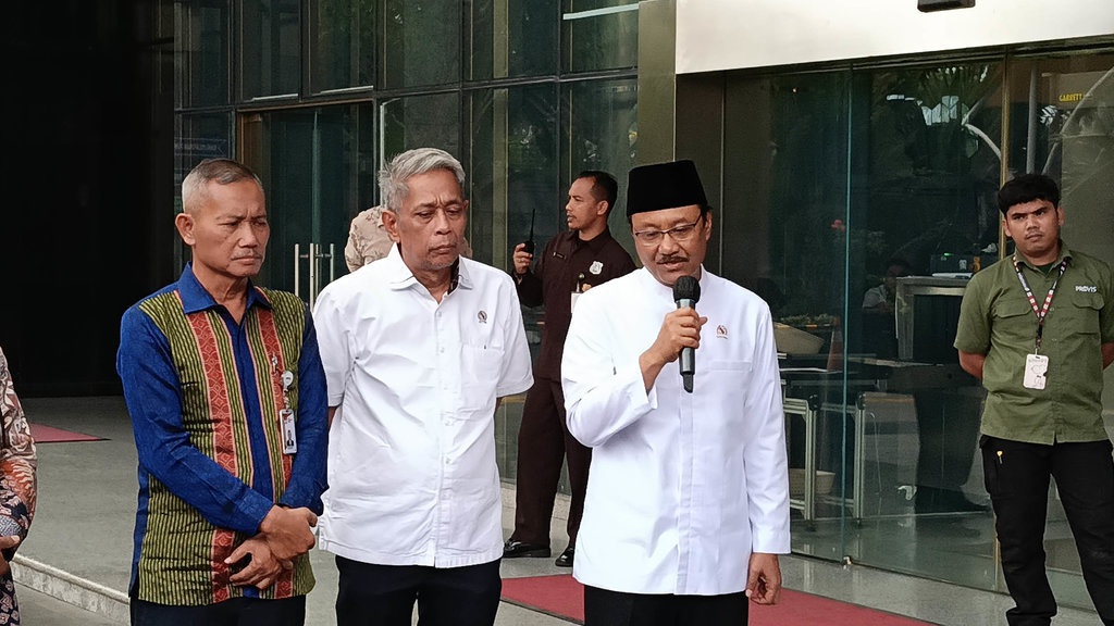 Mensos Minta Nasihat KPK soal Pengadaan via Instansi Lain Mensos Minta Nasihat KPK soal Pengadaan via Instansi Lain
