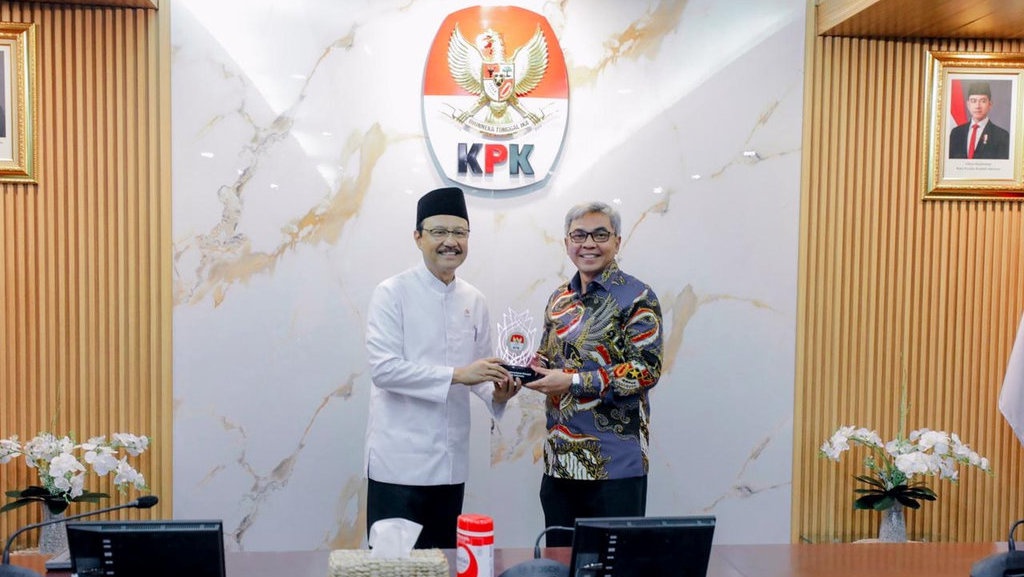 Mensos Minta Saran KPK soal Opsi Baru Pengadaan Sekolah Rakyat Mensos Minta Saran KPK soal Opsi Baru Pengadaan Sekolah Rakyat