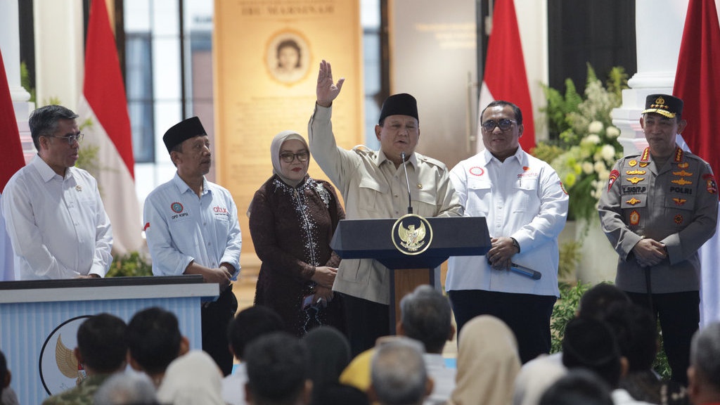 Prabowo soal Rupiah Melemah: Di Desa Enggak Pakai Dolar Kok Prabowo soal Rupiah Melemah: Di Desa Enggak Pakai Dolar Kok