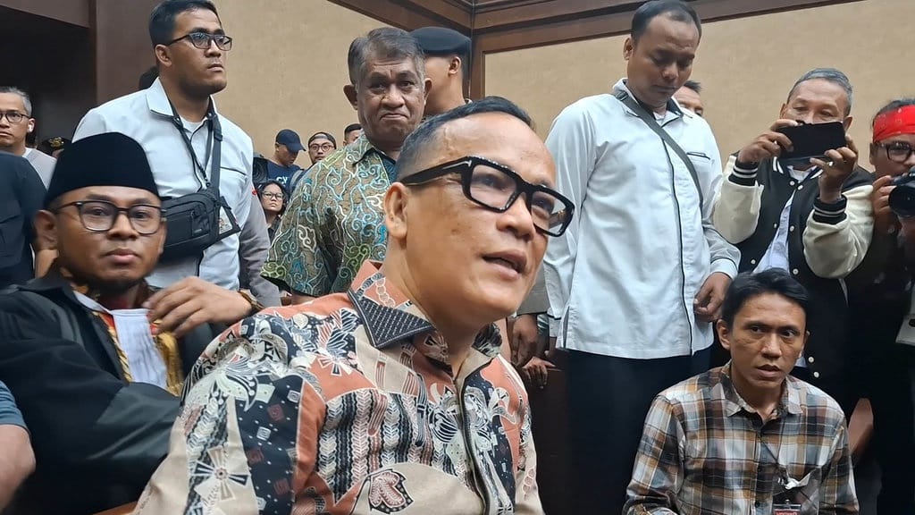 Noel Mengaku Sakit Gigi Jelang Sidang Tuntutan Kasus Pemerasan Noel Mengaku Sakit Gigi Jelang Sidang Tuntutan Kasus Pemerasan