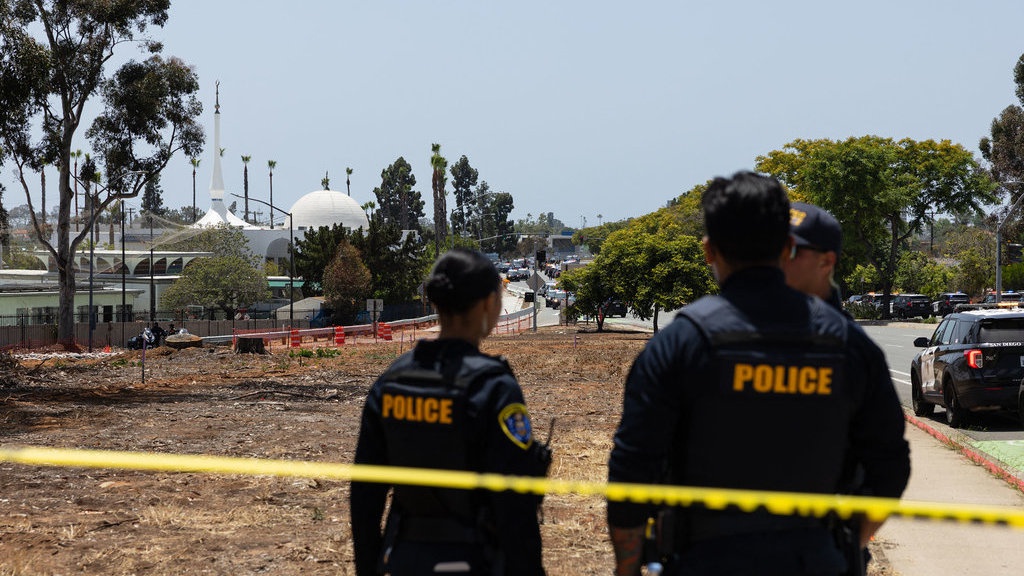 Penembakan di Masjid San Diego: 5 Orang Tewas Termasuk Pelaku Penembakan di Masjid San Diego: 5 Orang Tewas Termasuk Pelaku