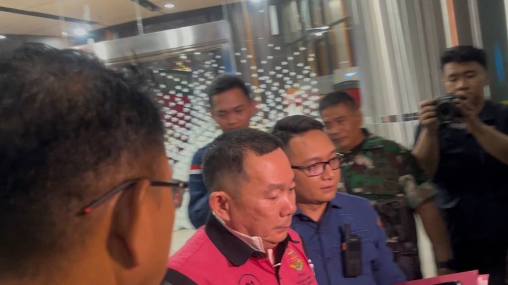 Pemilik PT QSS Jadi Tersangka Dugaan Korupsi Tambang Bauksit Pemilik PT QSS Jadi Tersangka Dugaan Korupsi Tambang Bauksit
