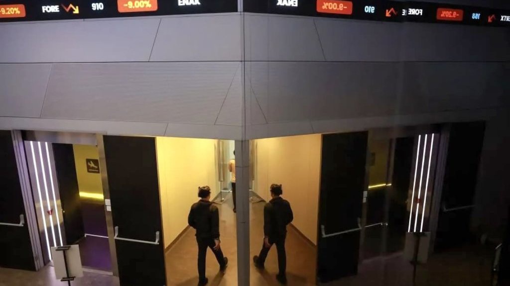 IHSG Menguat 1,1% ke Level 6.162,045 saat Penutupan Perdagangan IHSG Menguat 1,1% ke Level 6.162,045 saat Penutupan Perdagangan
