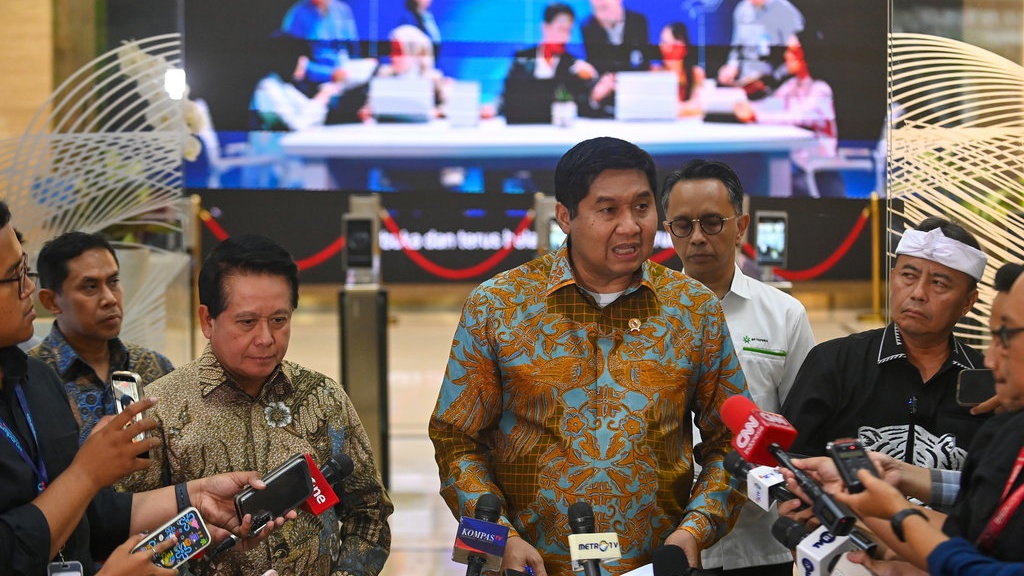 Menteri PKP Usul Tambah Dana Rp38 T bagi Target BSPS 2 Juta Unit Menteri PKP Usul Tambah Dana Rp38 T bagi Target BSPS 2 Juta Unit