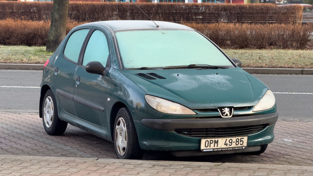 Peugeot 206, Sempat Jaya di Indonesia Sebelum Akhirnya Tergusur Peugeot 206, Sempat Jaya di Indonesia Sebelum Akhirnya Tergusur