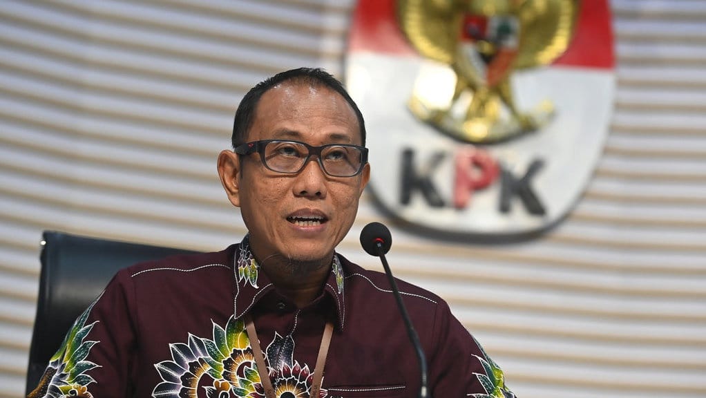KPK Dalami Dugaan Aliran Uang Suap Muara Enim ke Pimpinan BPK KPK Dalami Dugaan Aliran Uang Suap Muara Enim ke Pimpinan BPK