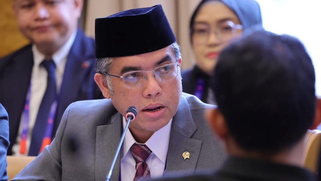Menaker Ajak Negara ASPAG Hadapi Risiko AI di Dunia Kerja Menaker Ajak Negara ASPAG Hadapi Risiko AI di Dunia Kerja