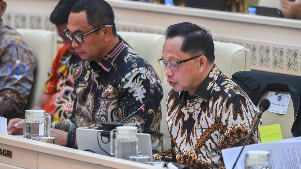 Tito Usul Kepala Daerah Dapat Insentif dari PAD Imbas Banyak OTT Tito Usul Kepala Daerah Dapat Insentif dari PAD Imbas Banyak OTT