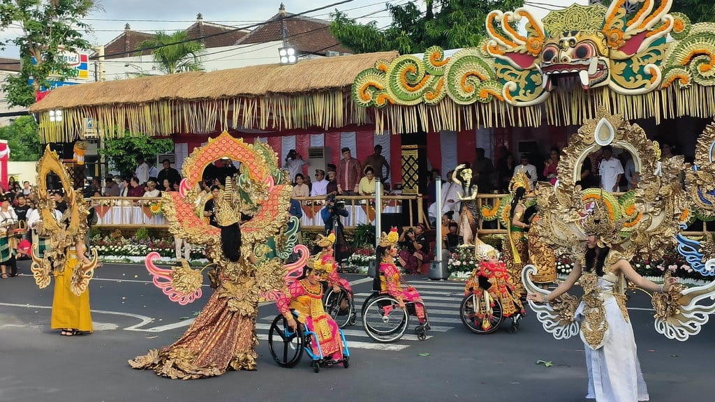 Penari Difabel Ramaikan Pembukaan Pesta Kesenian Bali 2026 Penari Difabel Ramaikan Pembukaan Pesta Kesenian Bali 2026