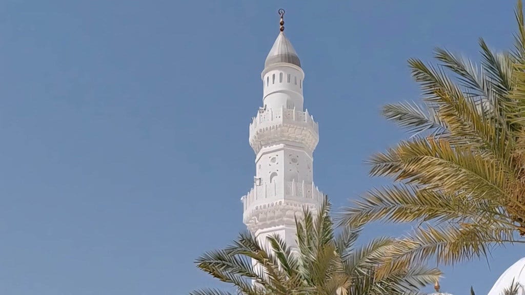 Keistimewaan Masjid Quba: Salat Dua Rakaat Setara Pahala Umrah Keistimewaan Masjid Quba: Salat Dua Rakaat Setara Pahala Umrah